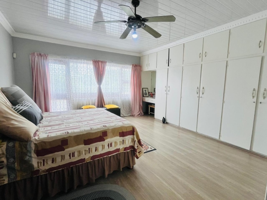 4 Bedroom Property for Sale in Braelyn Eastern Cape